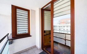 Mokotow Sunlight Apartment